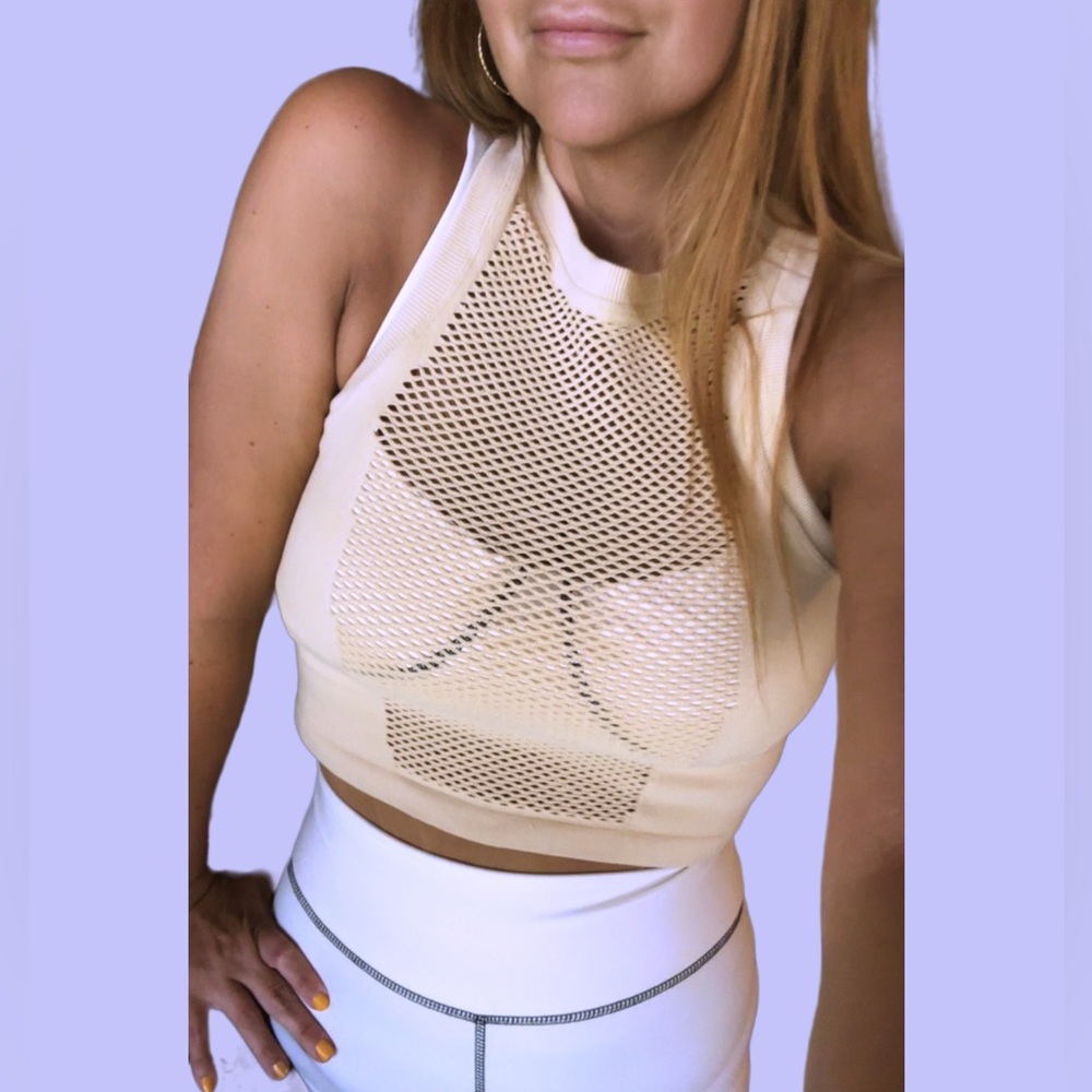 Free people movement beige halter crop Top w/mesh panel NEW size XS/S